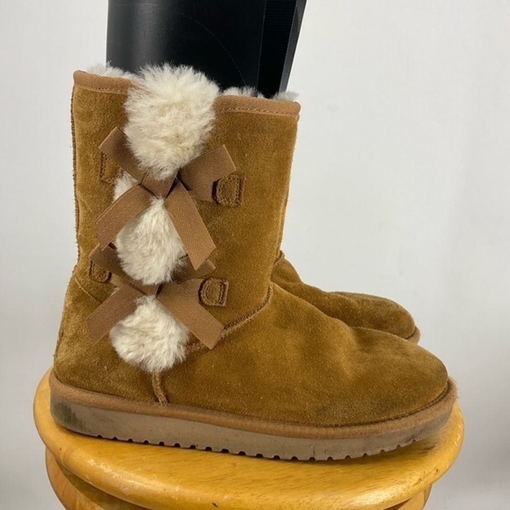 Kookaburra by UGG Suede Sherpa lined double bow boot 9